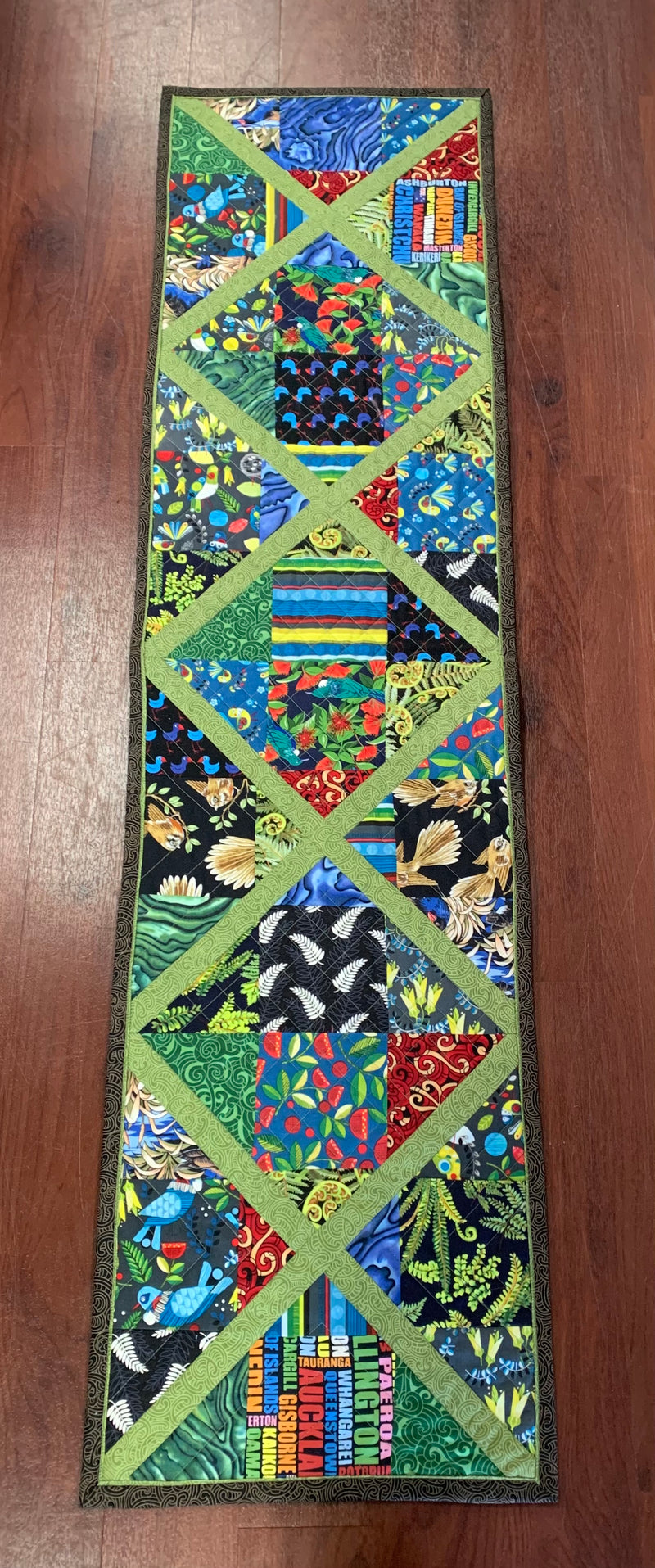 Nine Patch Crossings Table Runner Kit Kiwiana